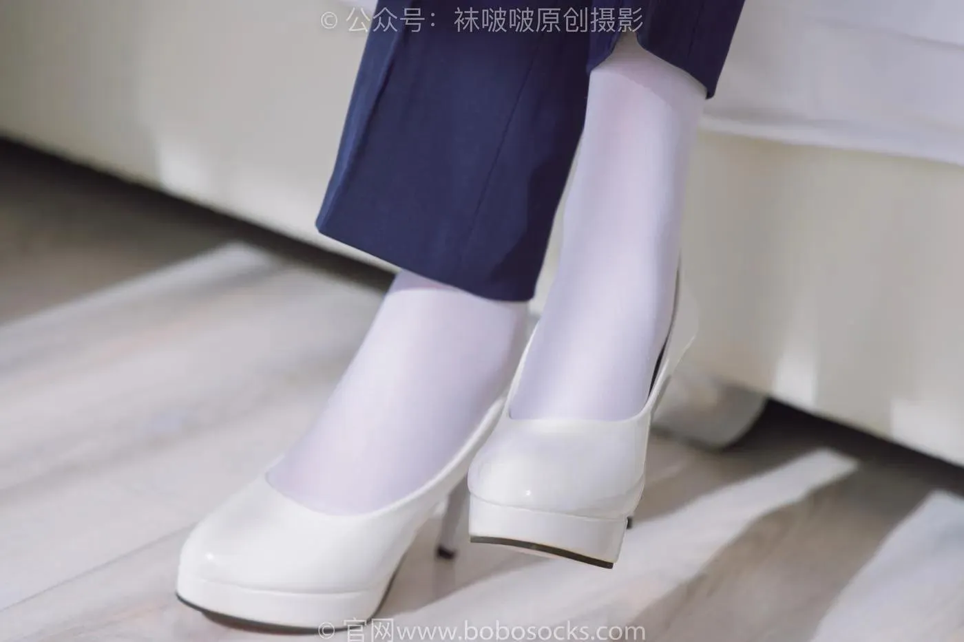 [BoBoSocks袜啵啵]NO.178 小甜豆-高跟鞋、厚白丝、ol风裤里丝 [140P]插图3